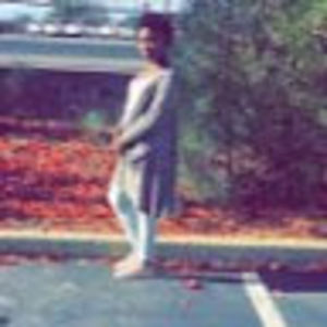 Meet your Posher, Beth saina